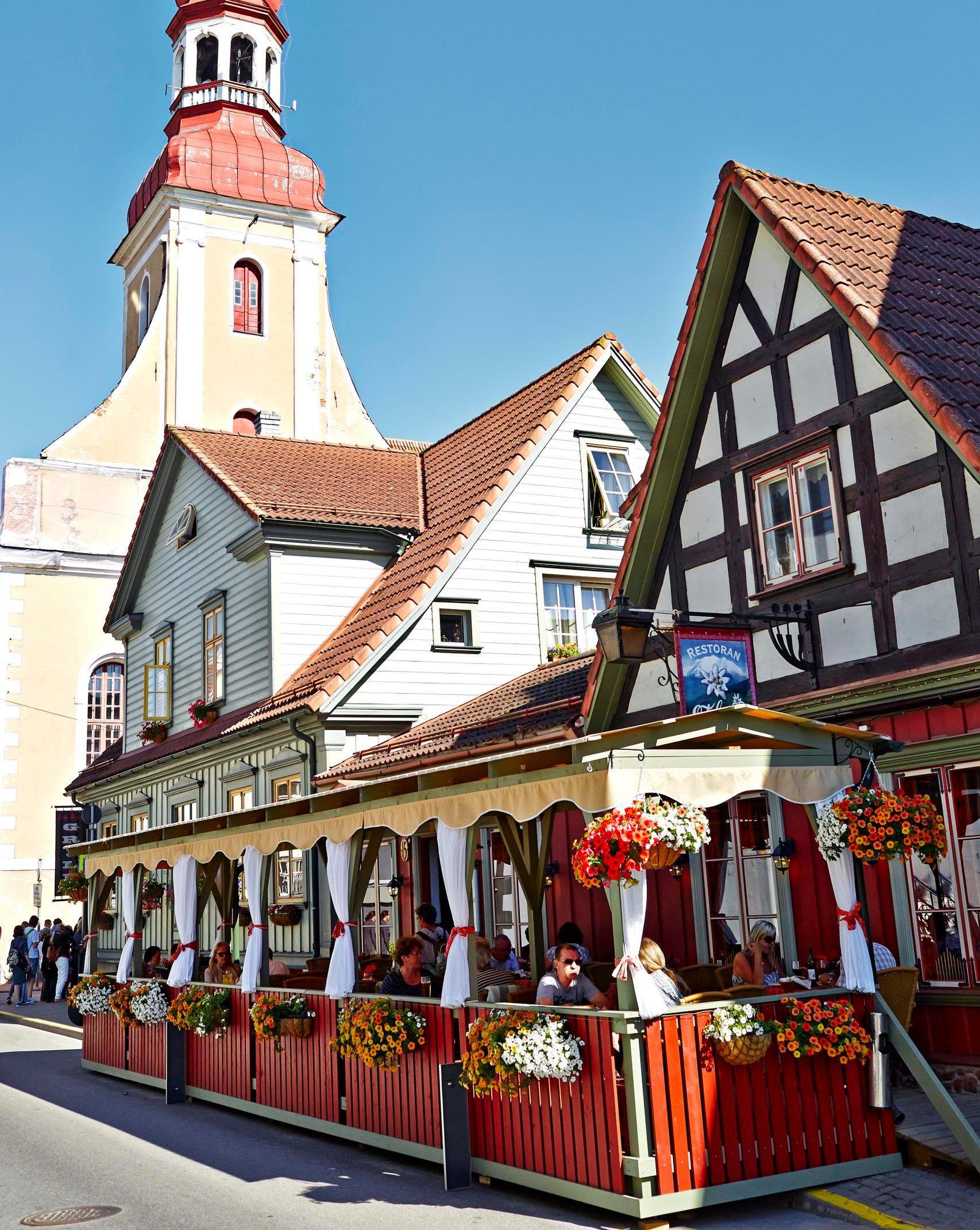 Itävaltalaistyylisessä ravintola Edelweississa on hyvä hinta-laatusuhde.