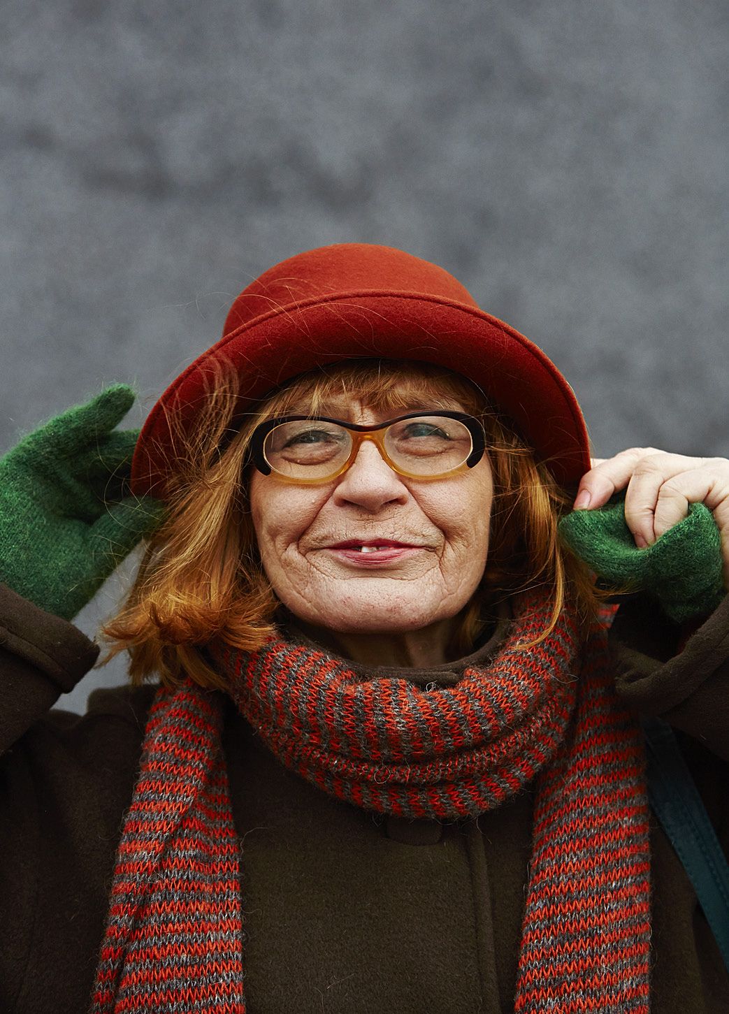 – Olen joskus yrittänyt ratkaista ongelmiani unien avulla .Se tapahtuu kuitenkin unissa niin tiedostamatta, että viestin tajuaa yleensä vasta, kun ongelma on ratkaistu. Alitajunta vain on niin kovin itsepäinen, Anita Konkka sanoo.