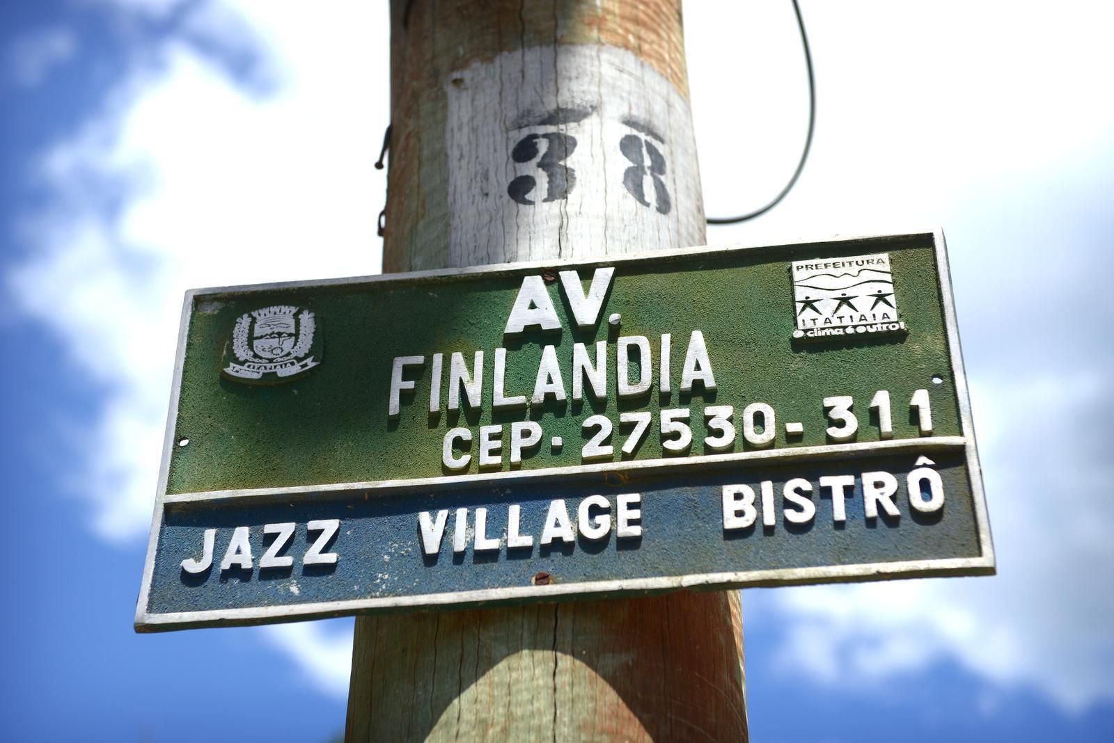 Ensimmäiset suomalaiset saapuivat Penedoon 1929.