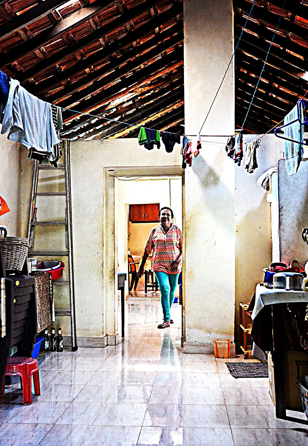 Paula Cardoso elelee rauhallista kotielämää Pohjois-Goassa.