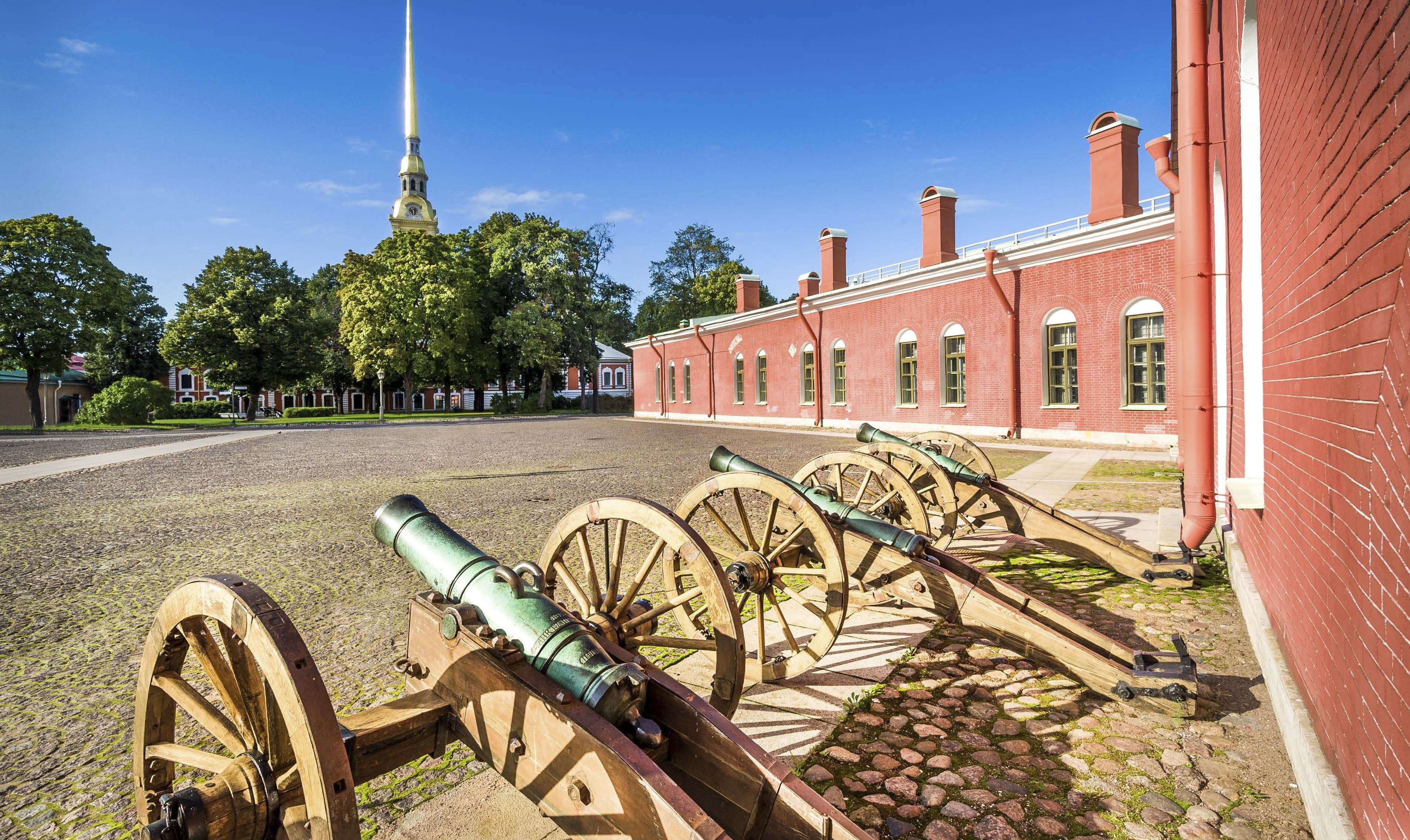 Linnoituksessa toimii nykyisin kaupungin museo ja sen läheisyydessä rahapaja.