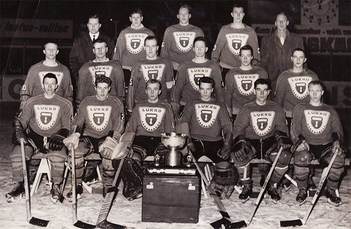Rauman Lukon mestaruusjoukkue vuodelta 1963. 