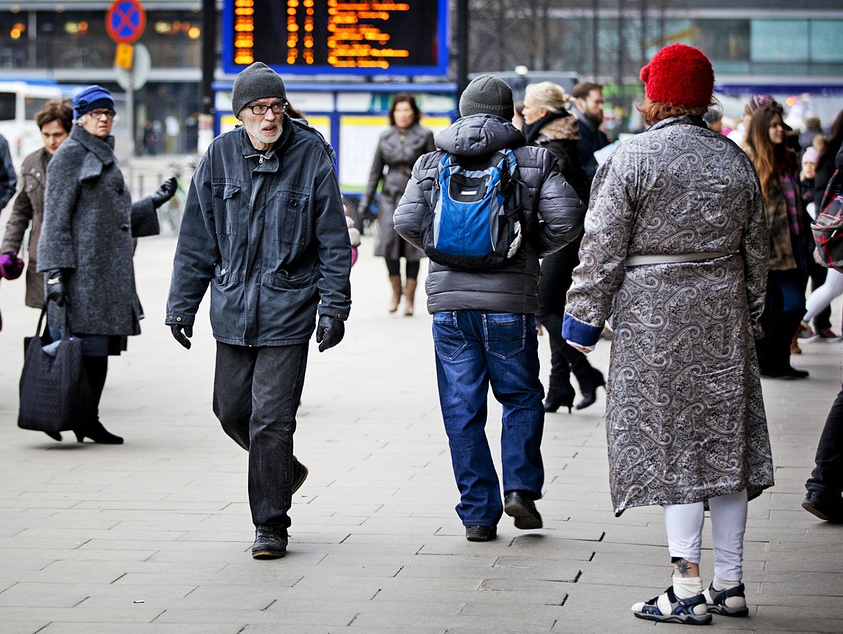 Poliisi saa hälytyksiä kadonneista muistisairaista yhä enemmän. Syynä voi olla, että vanhusten määrä kasvaa, eikä kaikille ole tarjolla turvallista hoitokotia tai tarpeeksi apua kotiin.