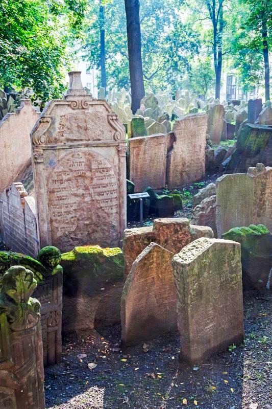 Sumussa tunnelma on aavemainen.