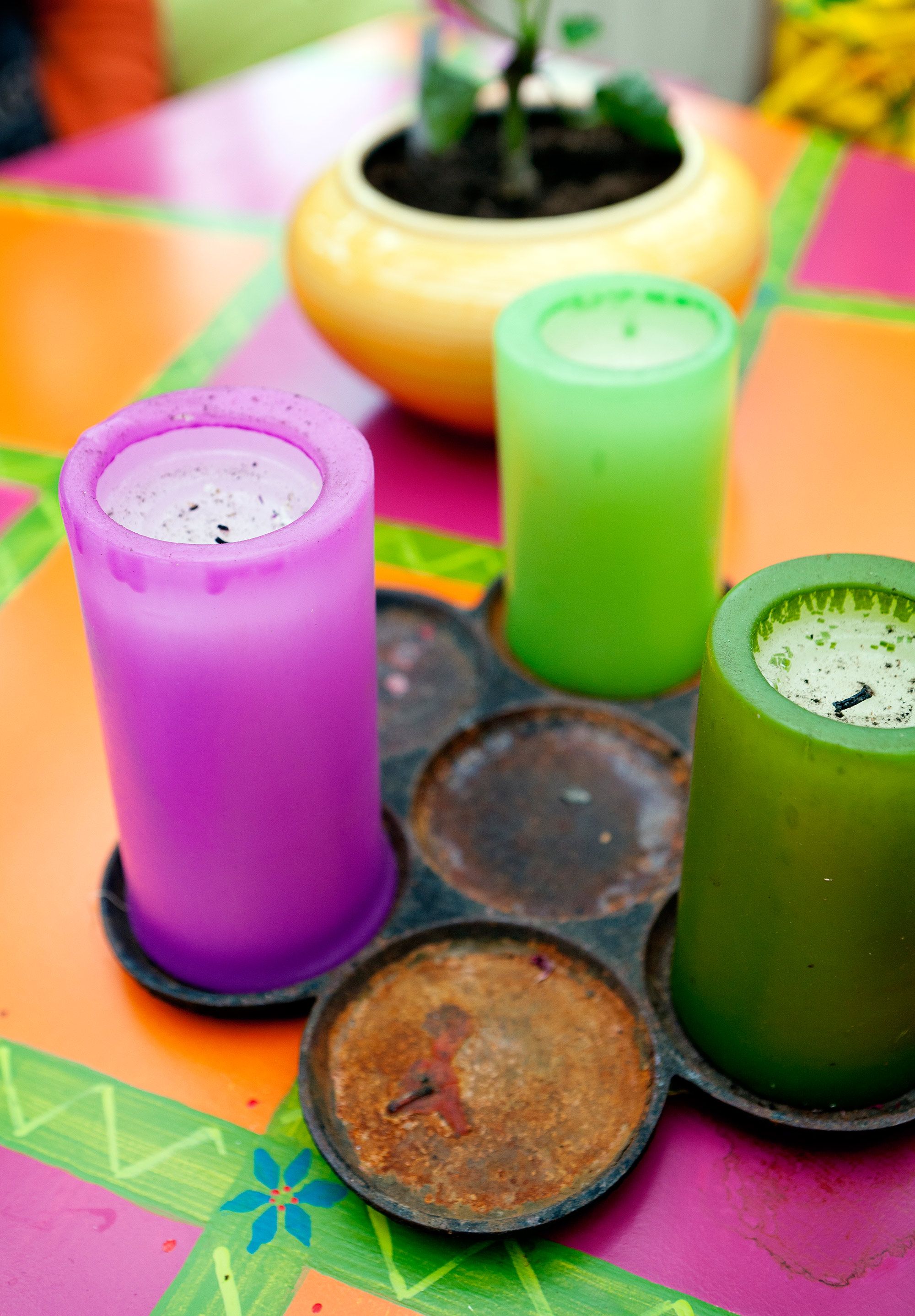 Ruosteinen lettupannu on lahja pojalta.