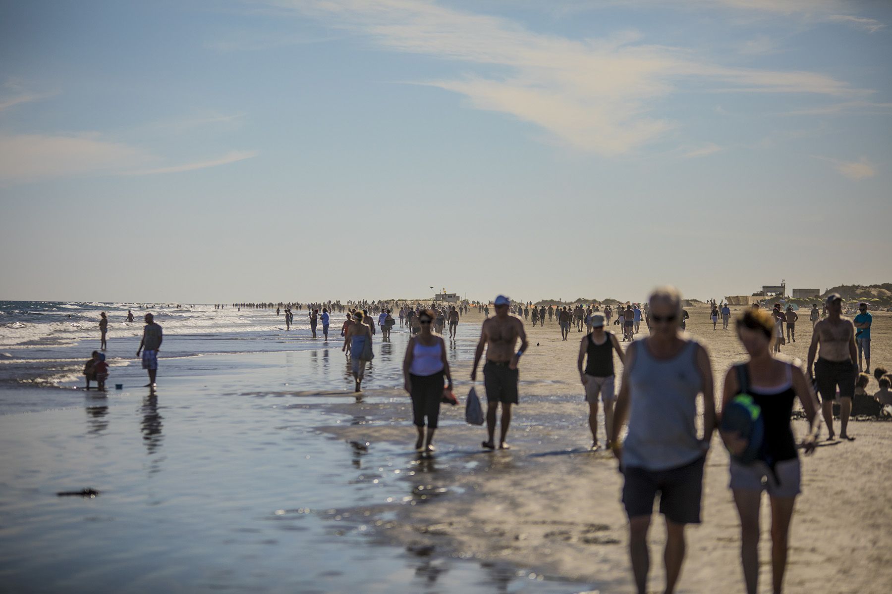 Playa del Inglesin hiekkaranta on kilometrien pituinen.
