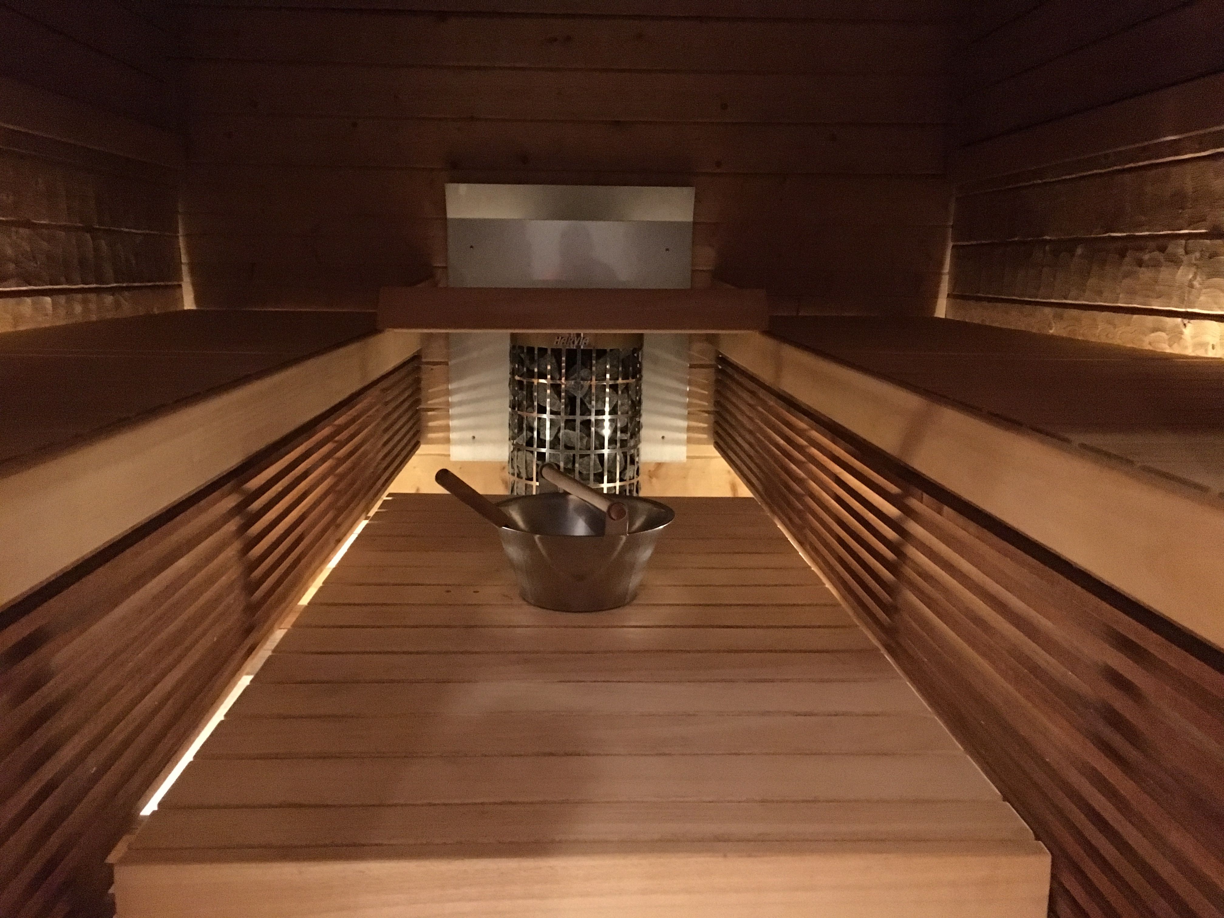 Käviköhän The Rolling Stones keikan jälkeen saunassa?