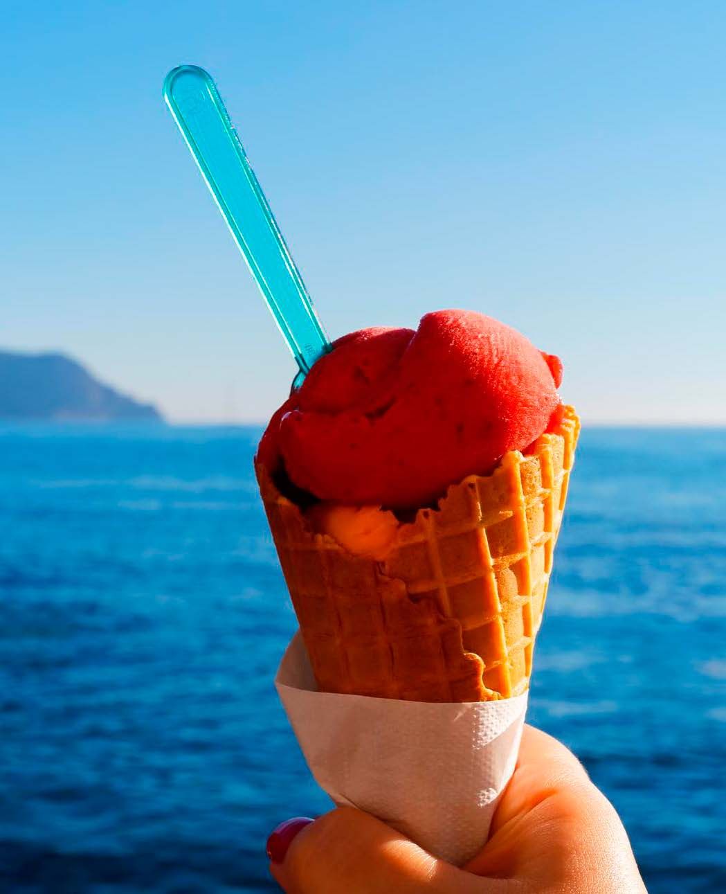 Gelato on vähärasvaista jäätelöä.