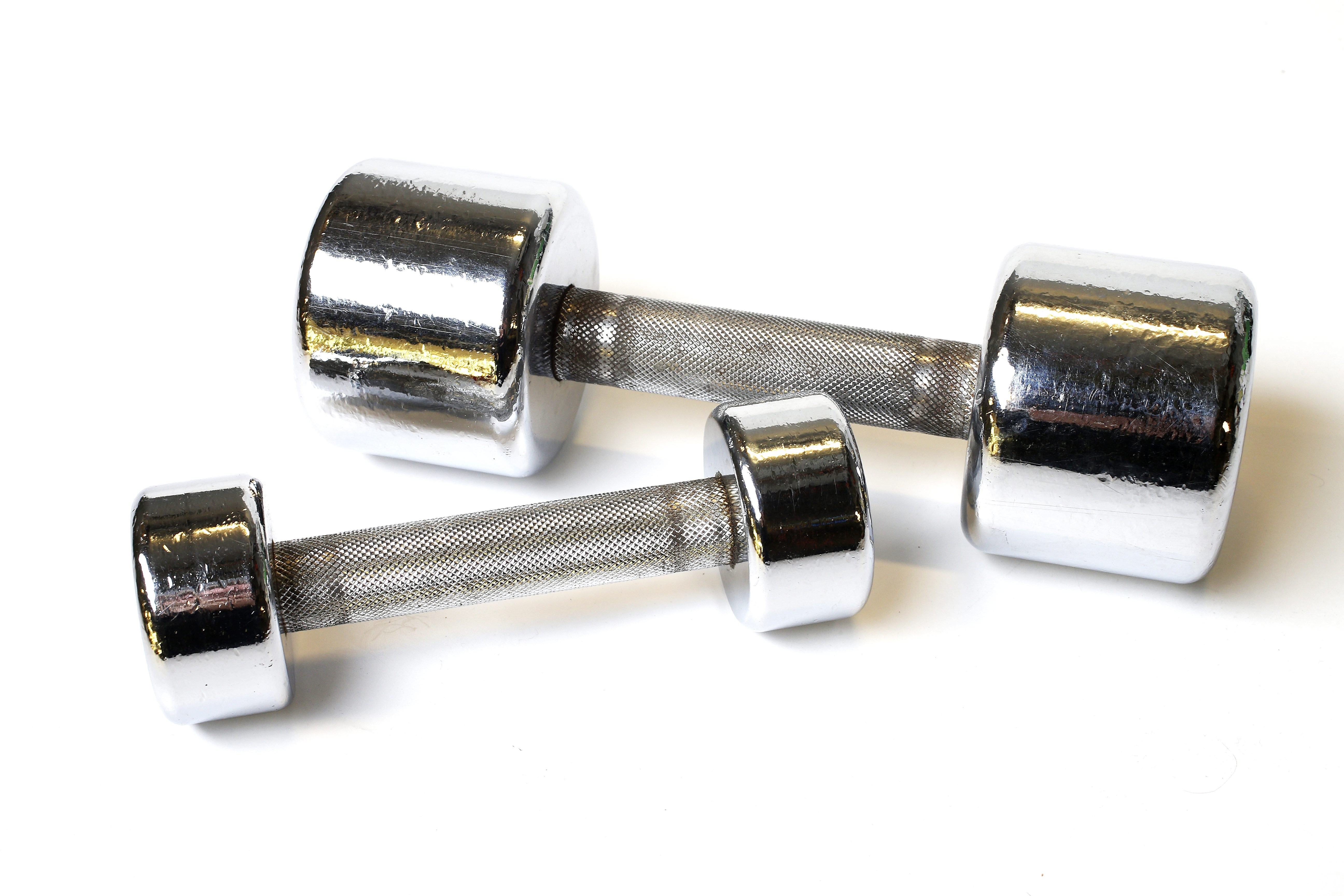 Käsipainoja voi hankkia lisää harjoittelun edetessä.