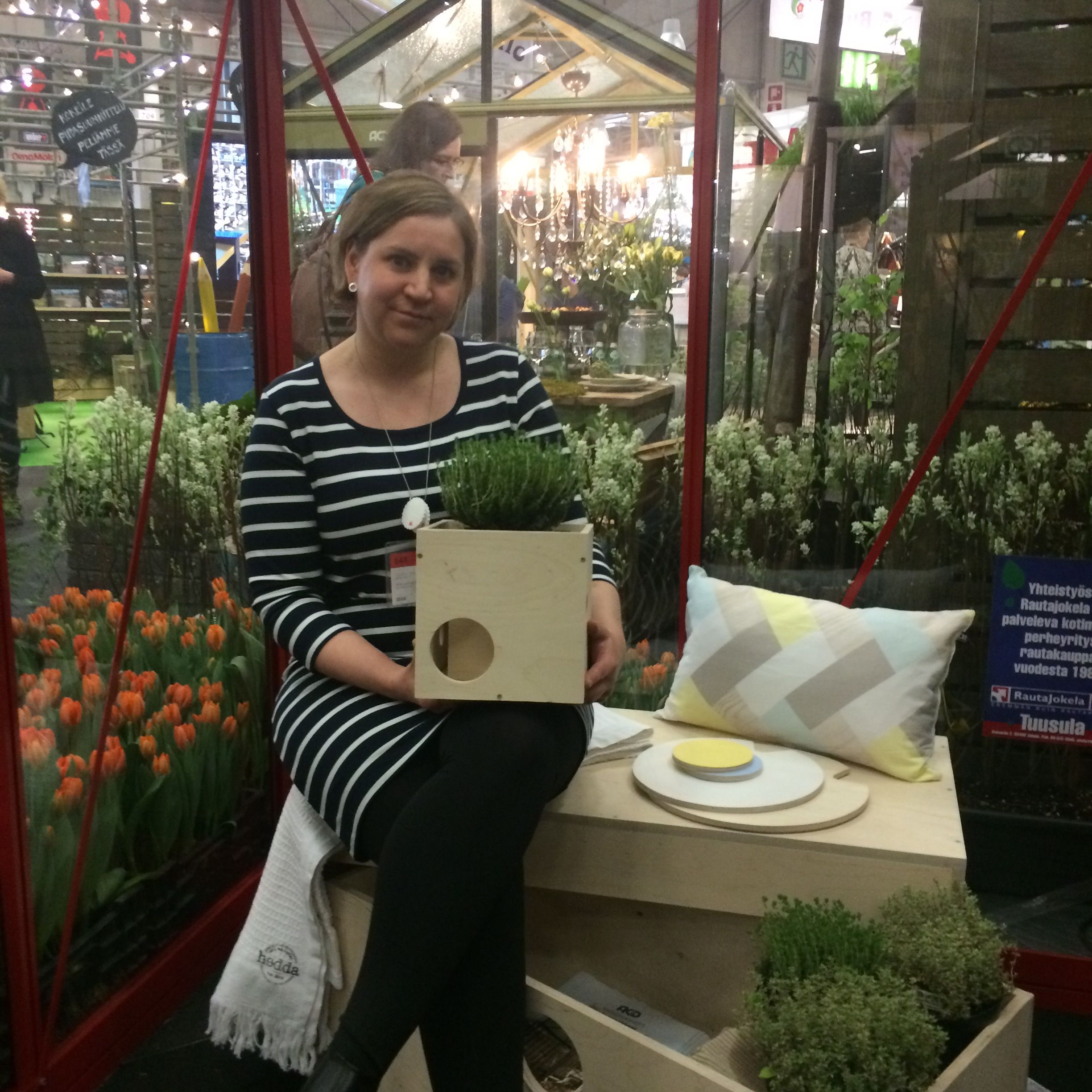 Satu Reitkari toteutti kivan parvekekokonaisuuden kohtuuhinnalla. 