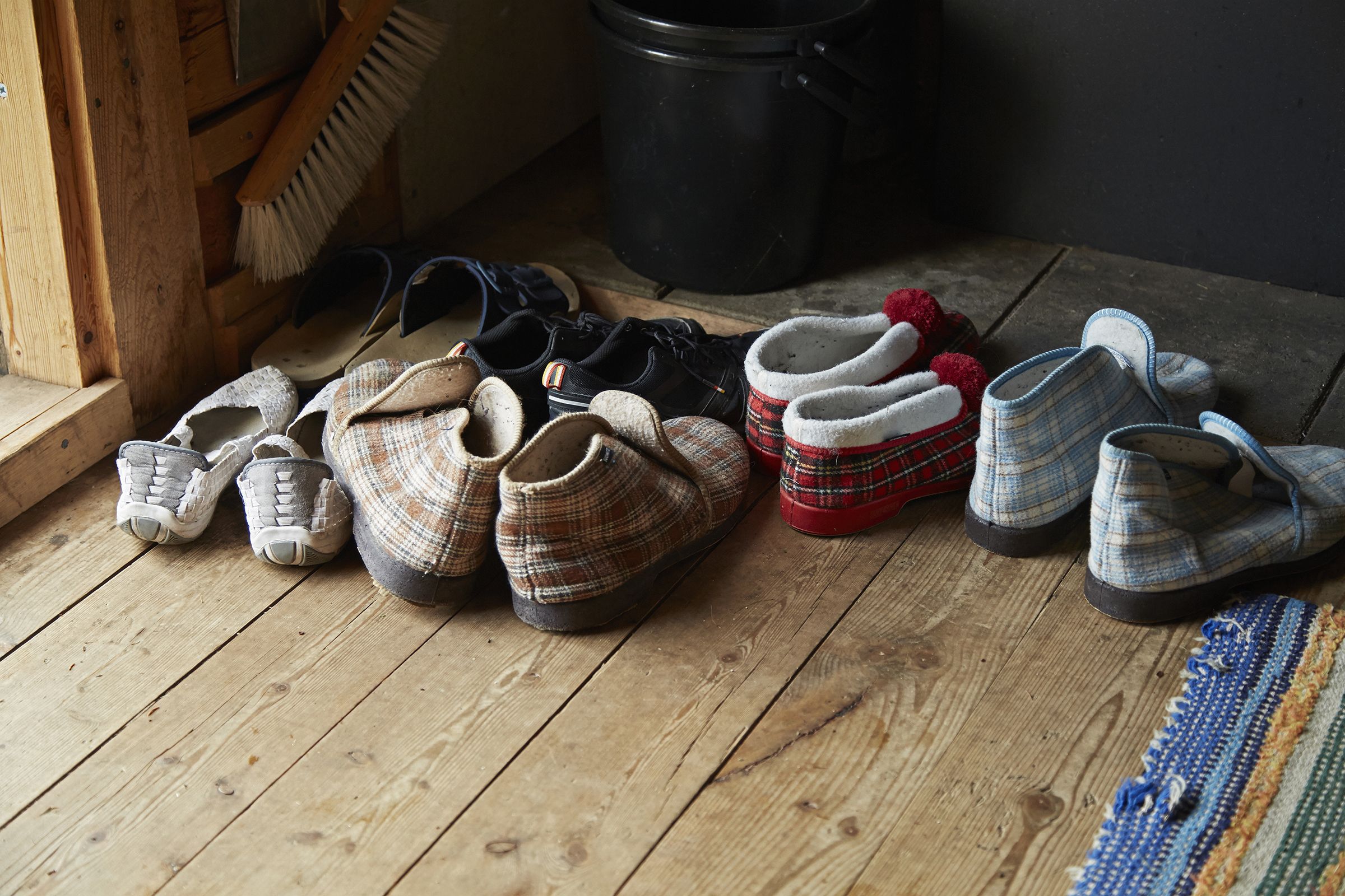 Yöpyminen Rytivaarassa maksaa 11 euroa. Varauksia hoitaa Metsähallitus.