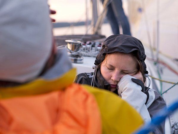 Liisa saattoi ottaa nokoset pitkän päivän jälkeen.