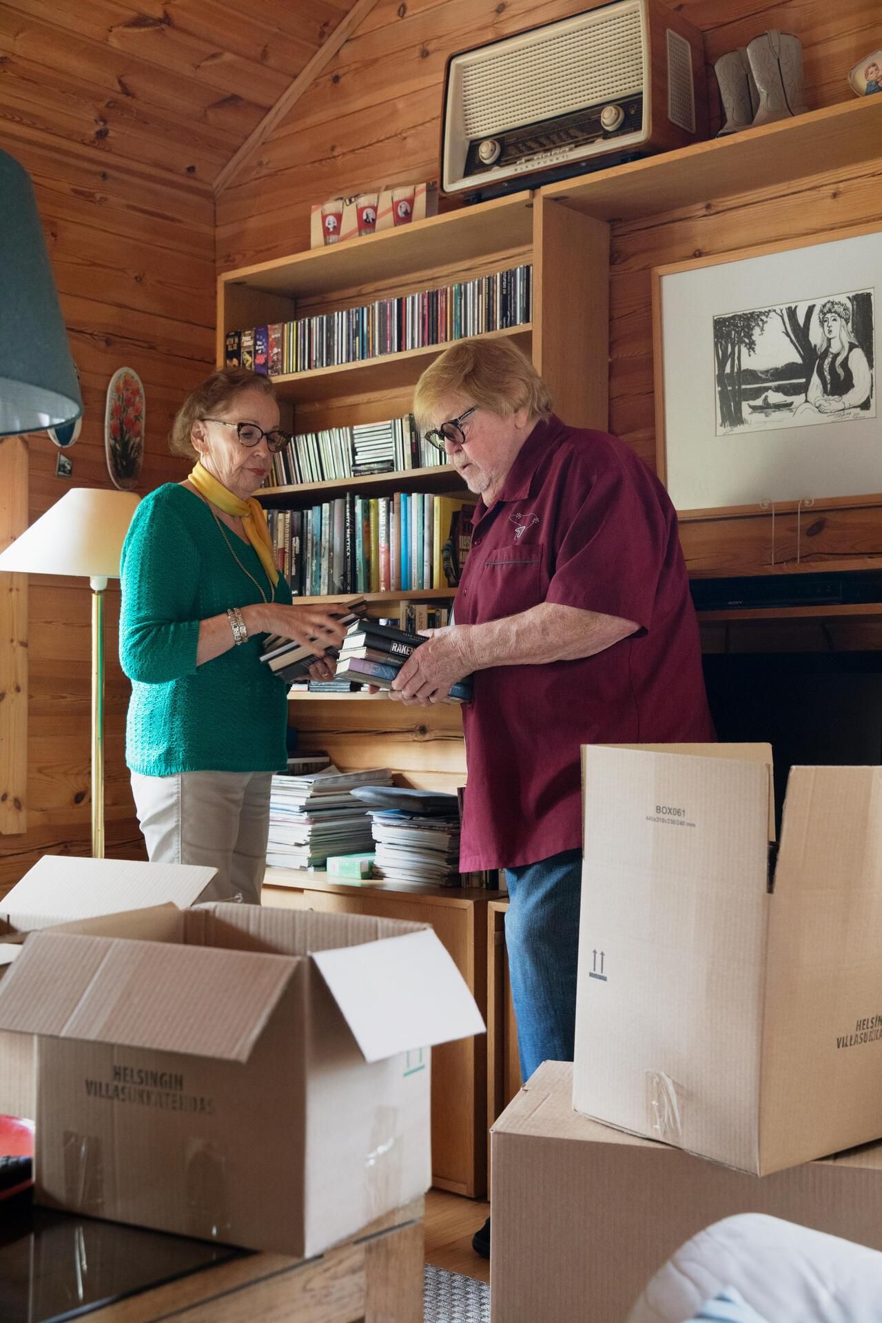 Vuosien mittaan mökille on kertynyt paljon ja kaikenlaista.