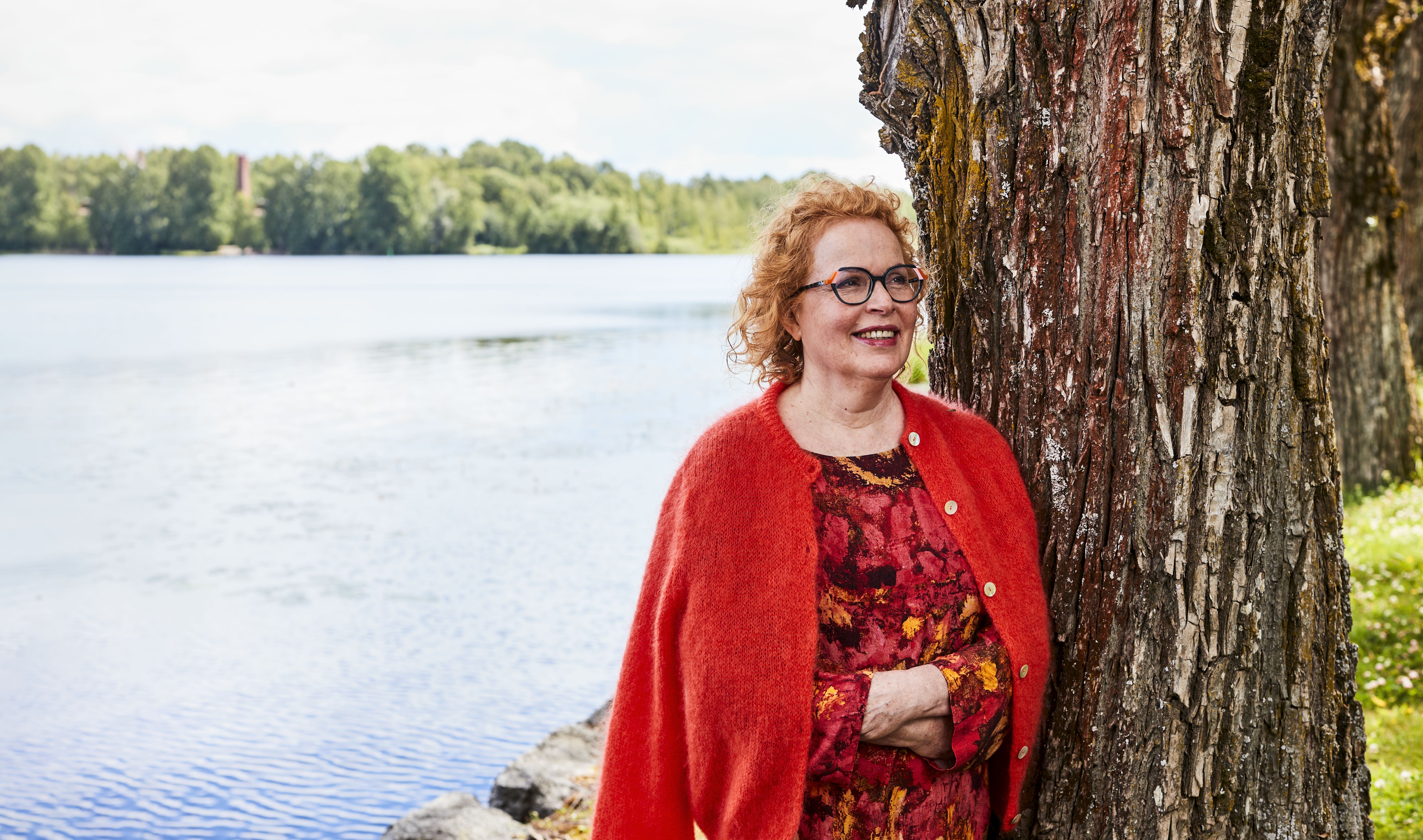 Kirjoittamisen jättäminen ei ole ollut helppoa. "Tyhjyys on tunne, joka kuvaa olotilaani parhaiten. Olen eksyksissä. Ajatukseni hakevat edelleen kaunokirjallista muotoa, kaipaavat sitä", Riitta sanoo.