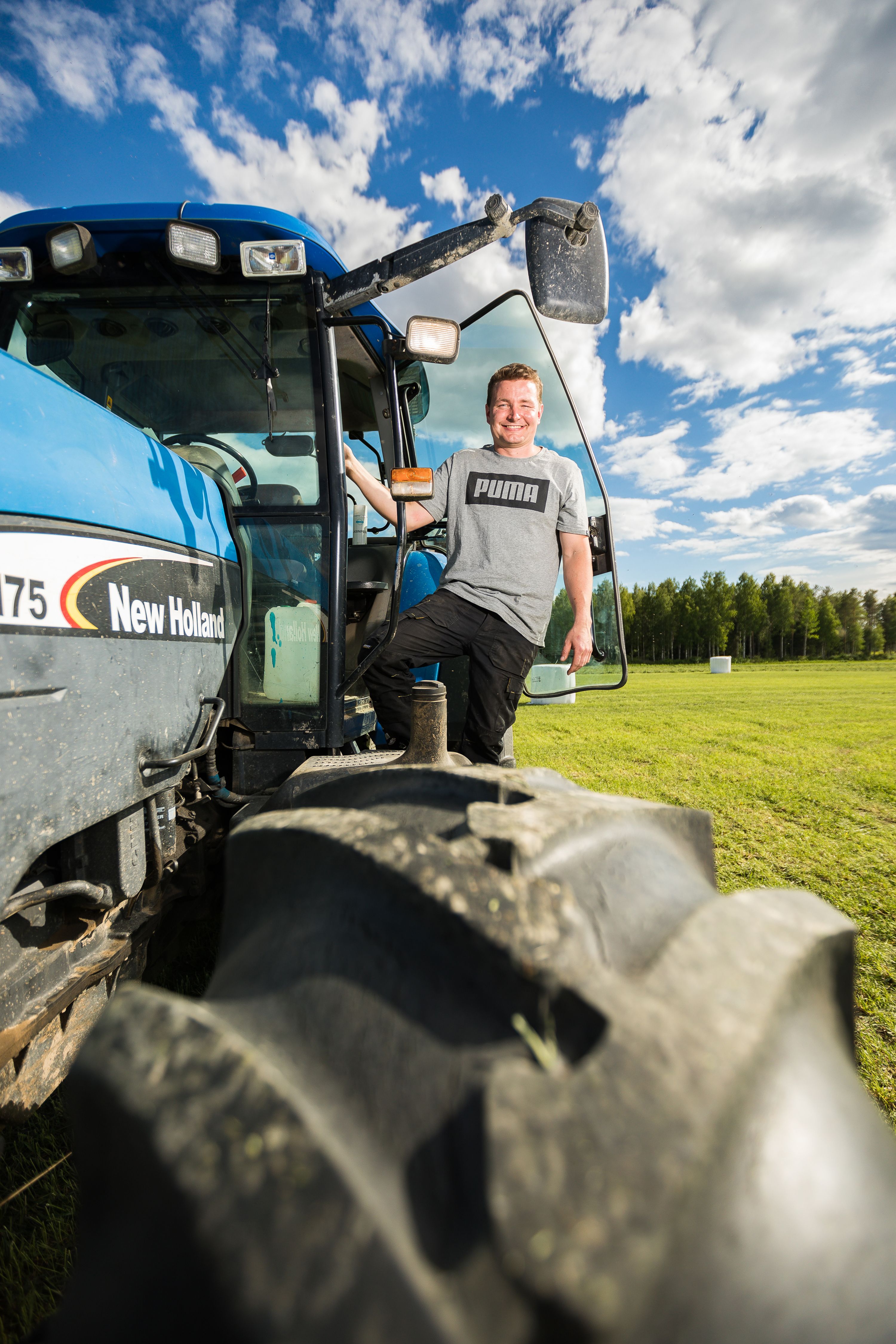 Tommi Ahonen ajattelee olevansa onnekkaampi kuin moni ikäisensä.