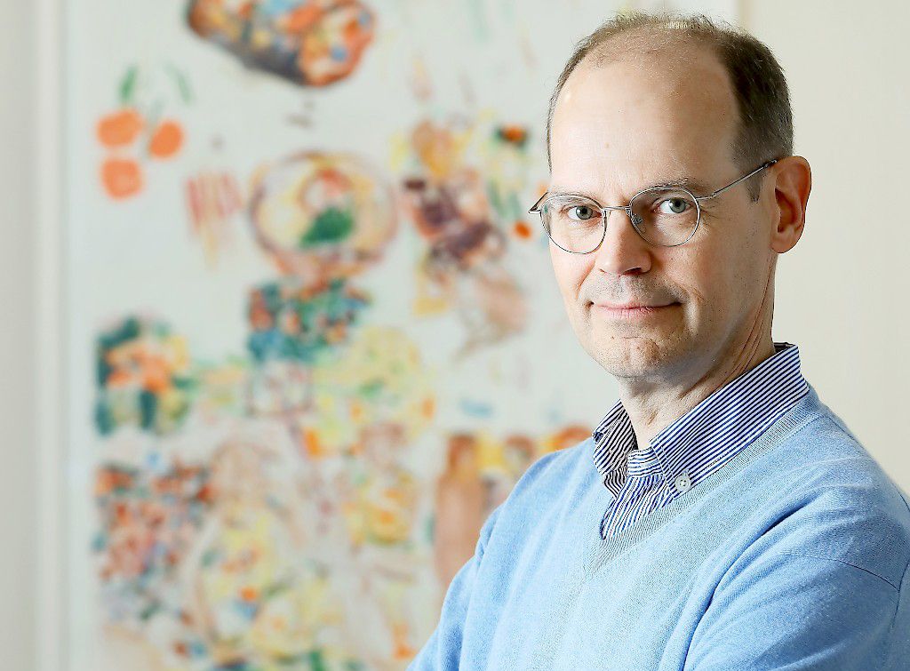 Neurotieteen professori Eero Castrén.