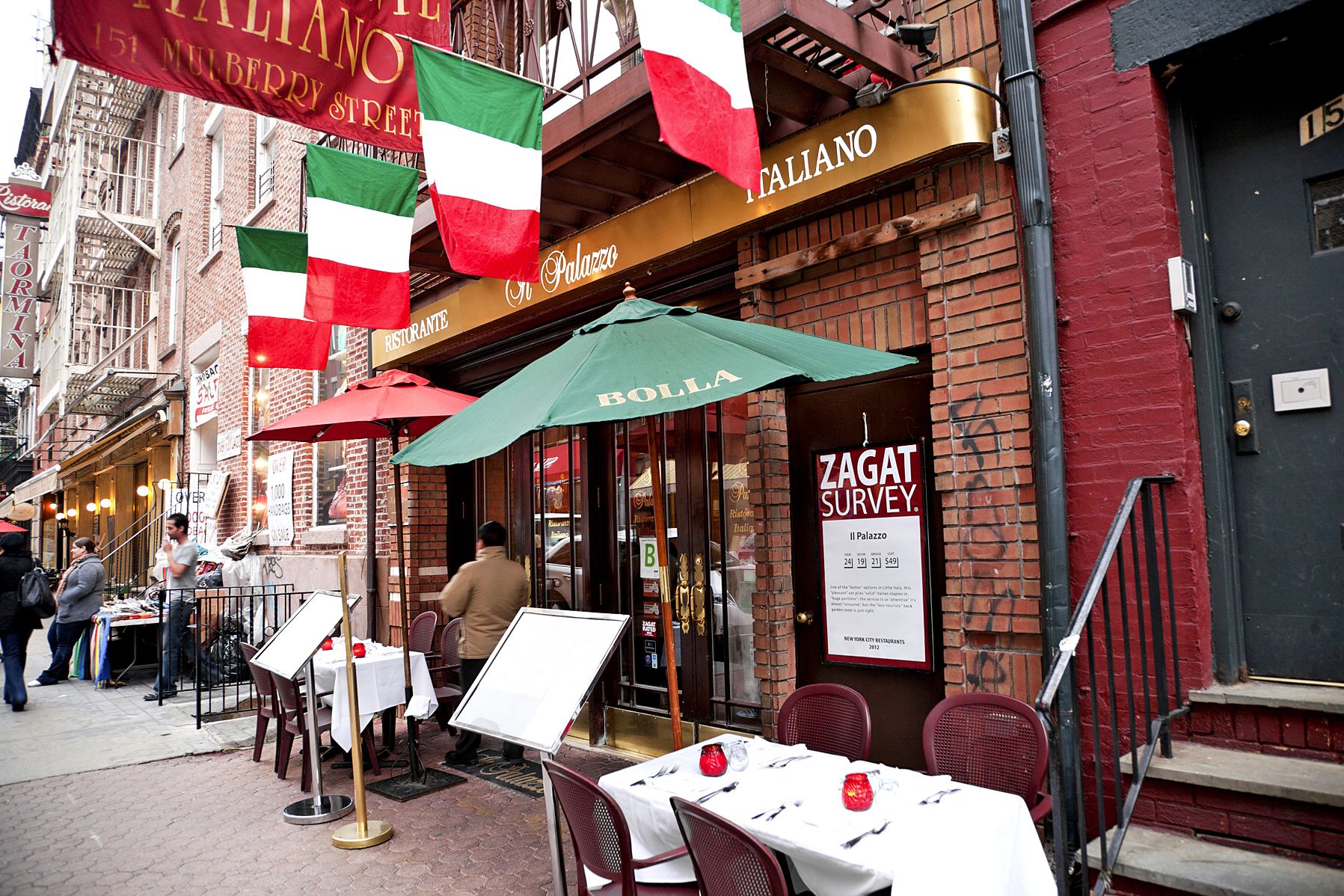 Maailmat kohtaavat New Yorkissa. Little Italyn historia ulottuu kauas.