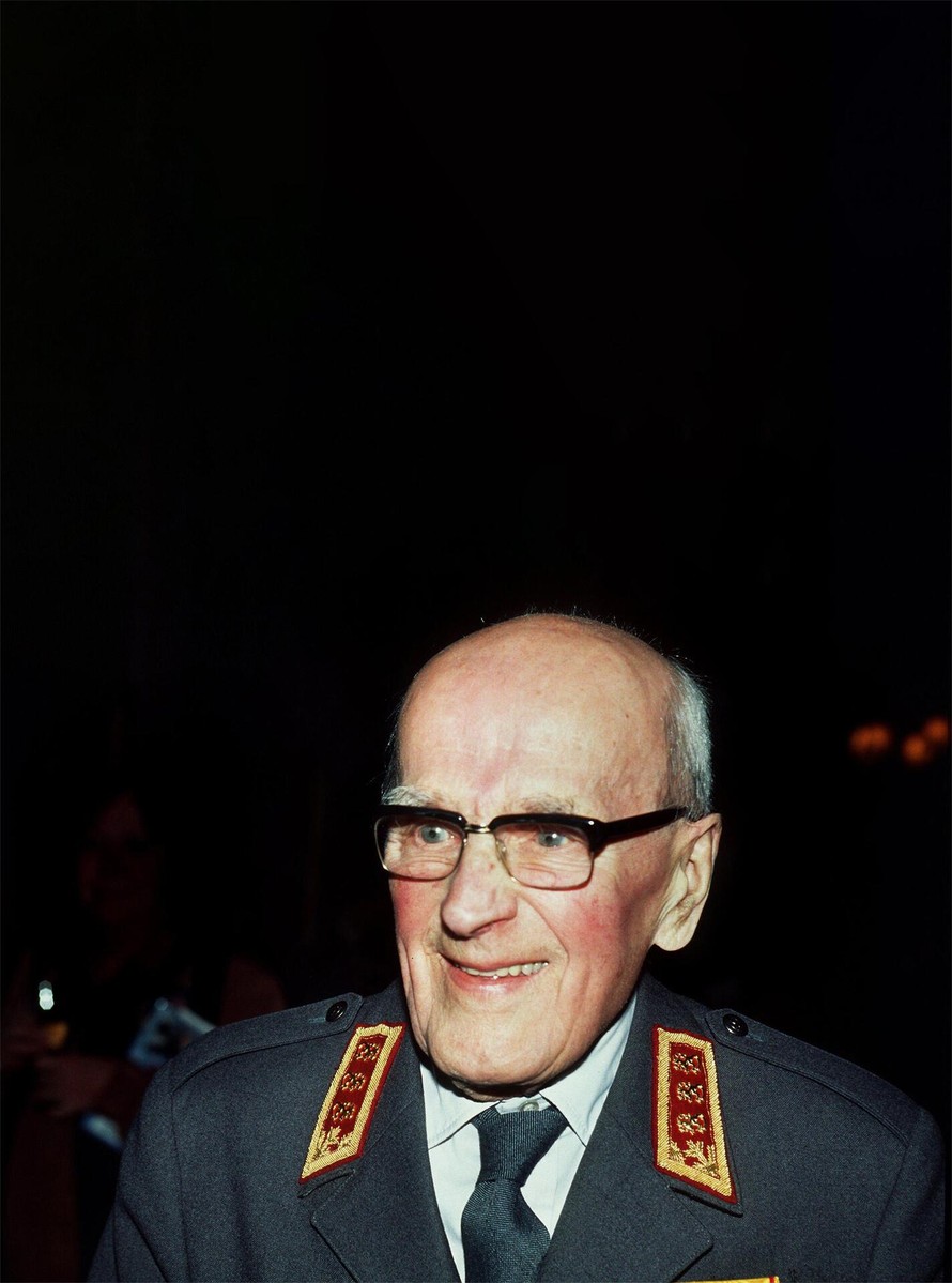 Adolf Ehrnrooth oli jalkaväenkenraali ja Mannerheim-ristin ritari numero 162.