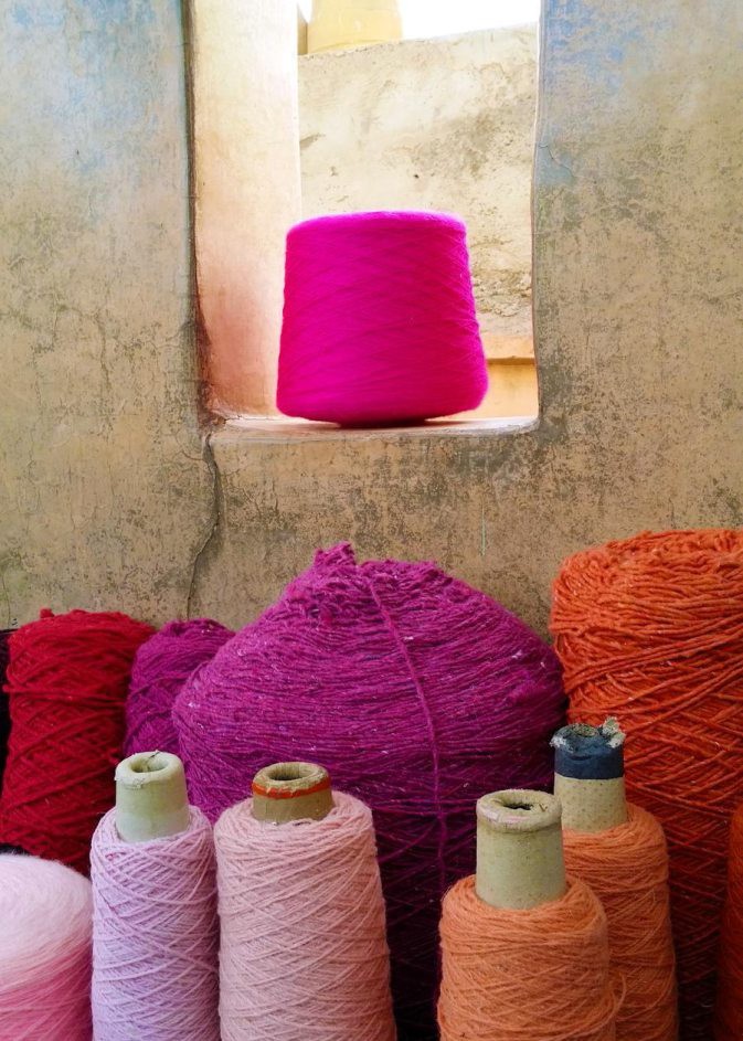 Marokkolaiset lankakerät ovat edullisia mutta painavia tuliaisia.