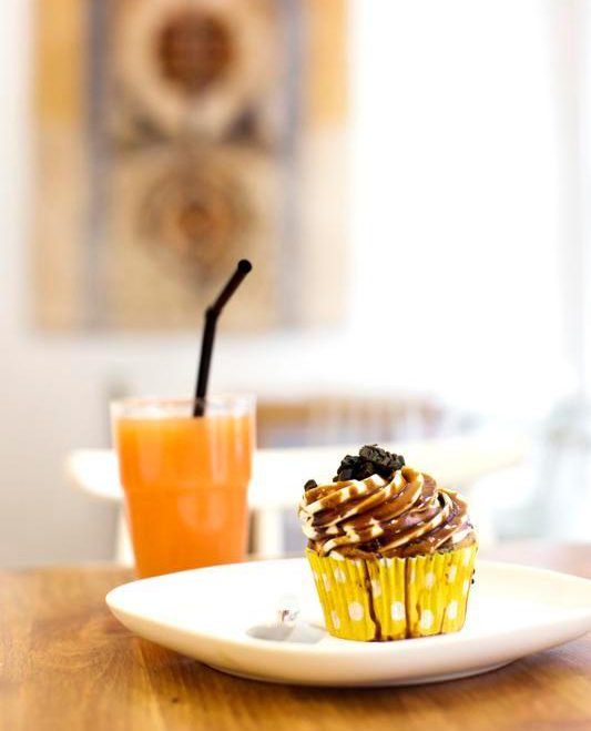 Vietä herkkuhetki Kuppi &amp; Muffinissa Kalevankadulla.