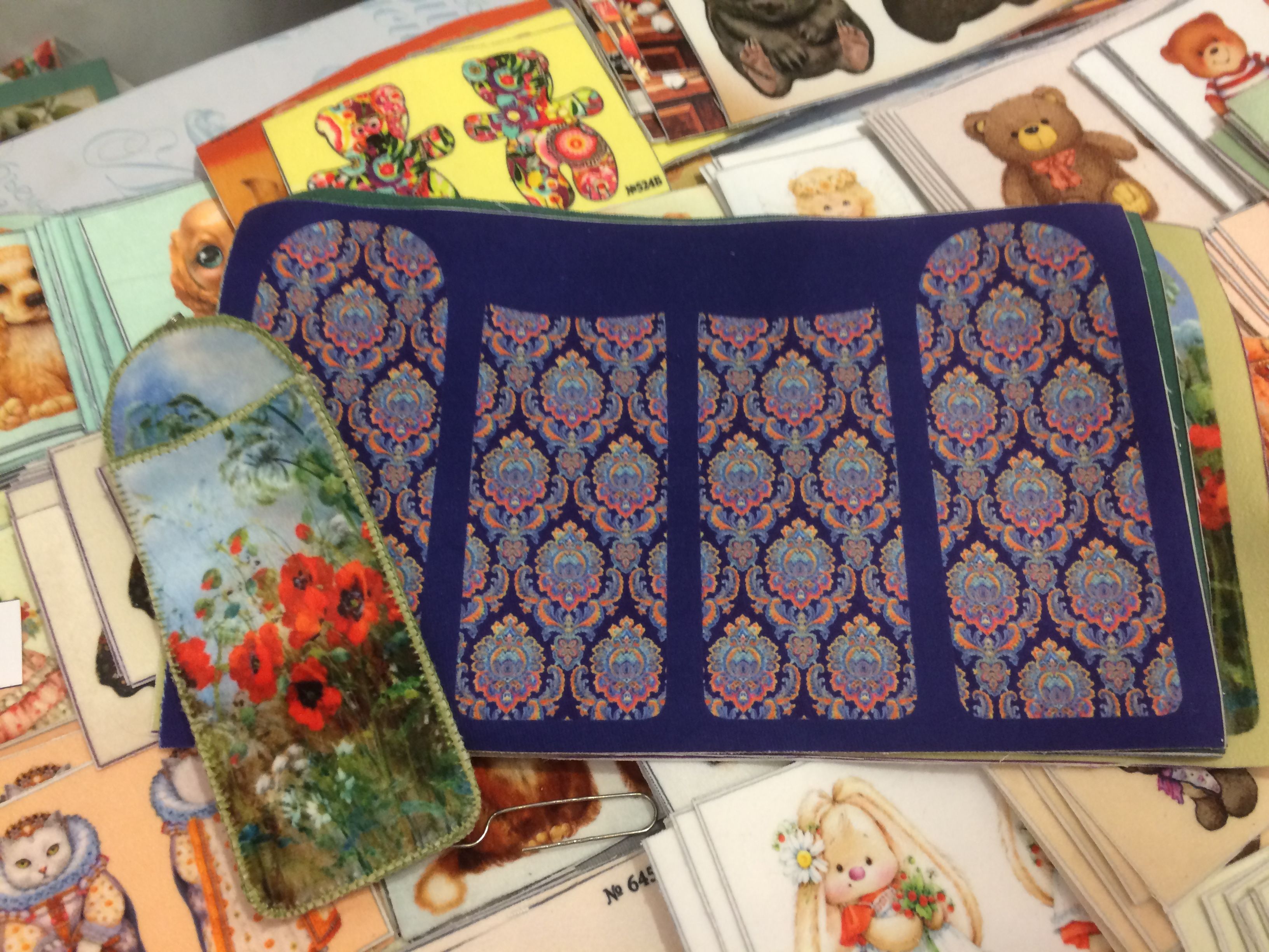 – Outin kanssa on ihana pohtia, josko koko universumi ei pyörikään oman navan ympärillä. Että saattaa Perussa asua ihminen, jota ei kiinnosta, miten me tänään näyteltiin, Ville Virtanen hymähtää.