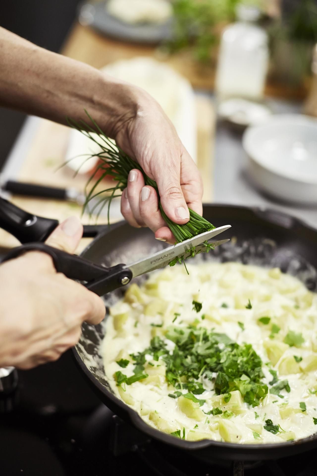 Skånen perunat saavat ruohosipulikatteen.